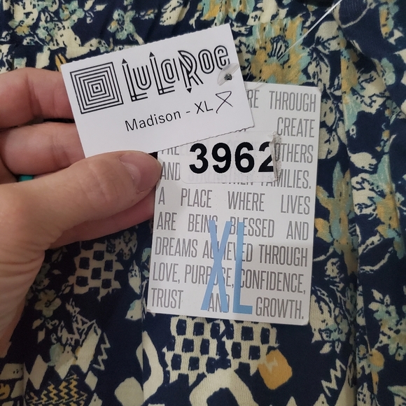 NWT Lularoe Madison skirt - Picture 5 of 9